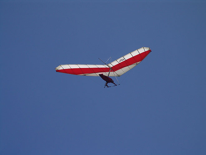 hang gliding port douglas